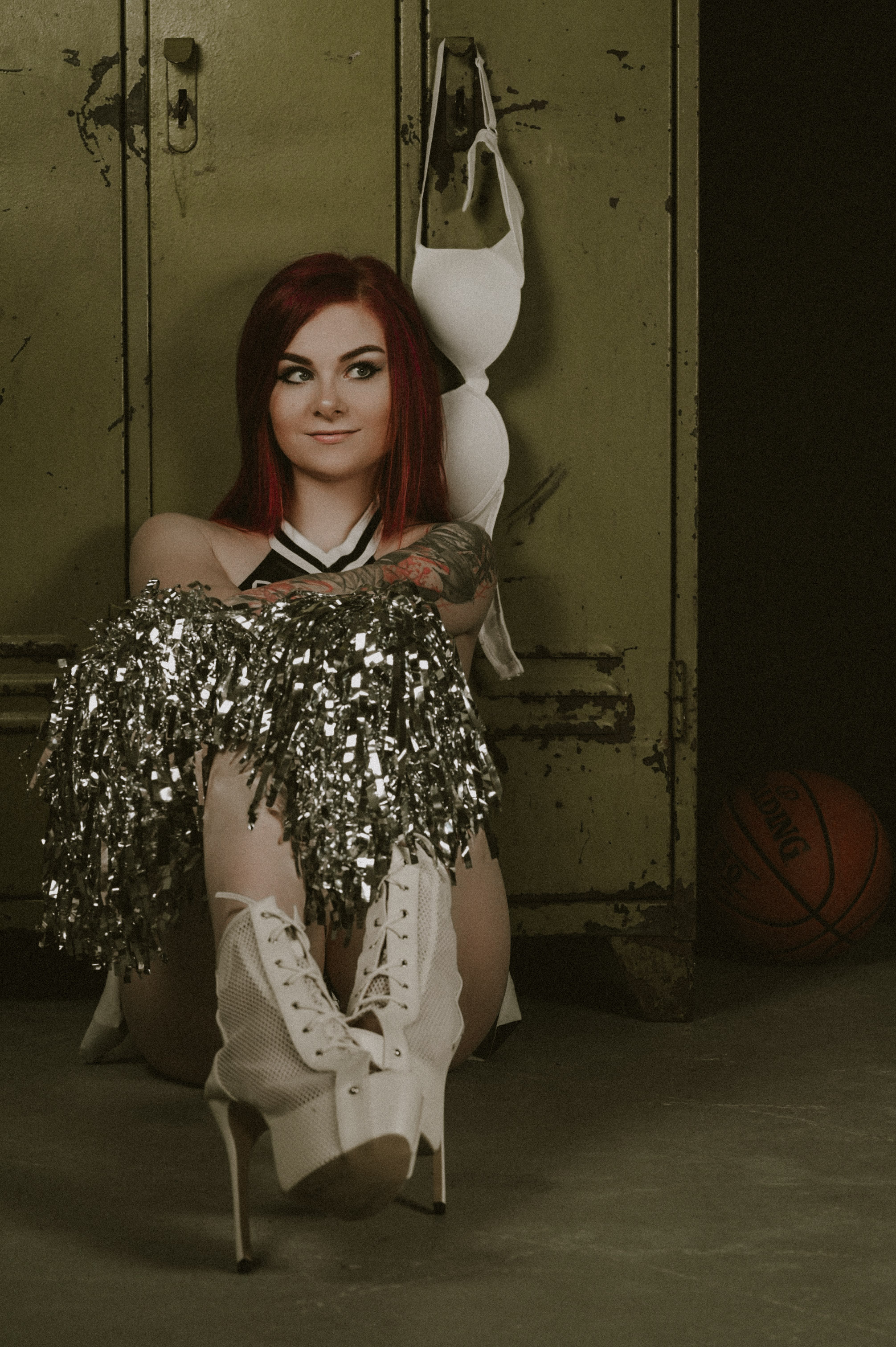 lindiemitdenhundennackt